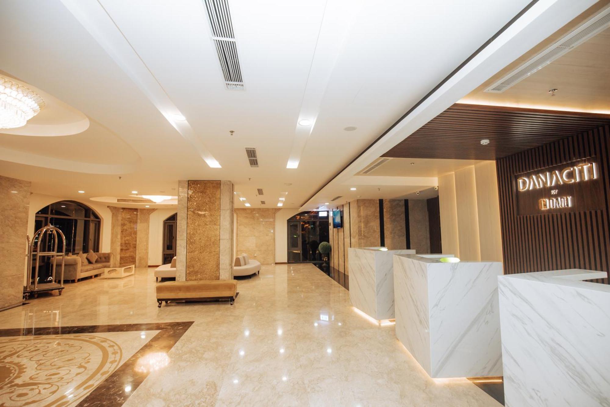 Danaciti Hotel Da Nang Exterior photo