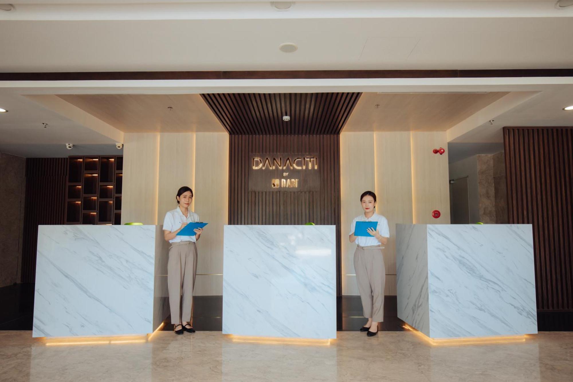 Danaciti Hotel Da Nang Exterior photo