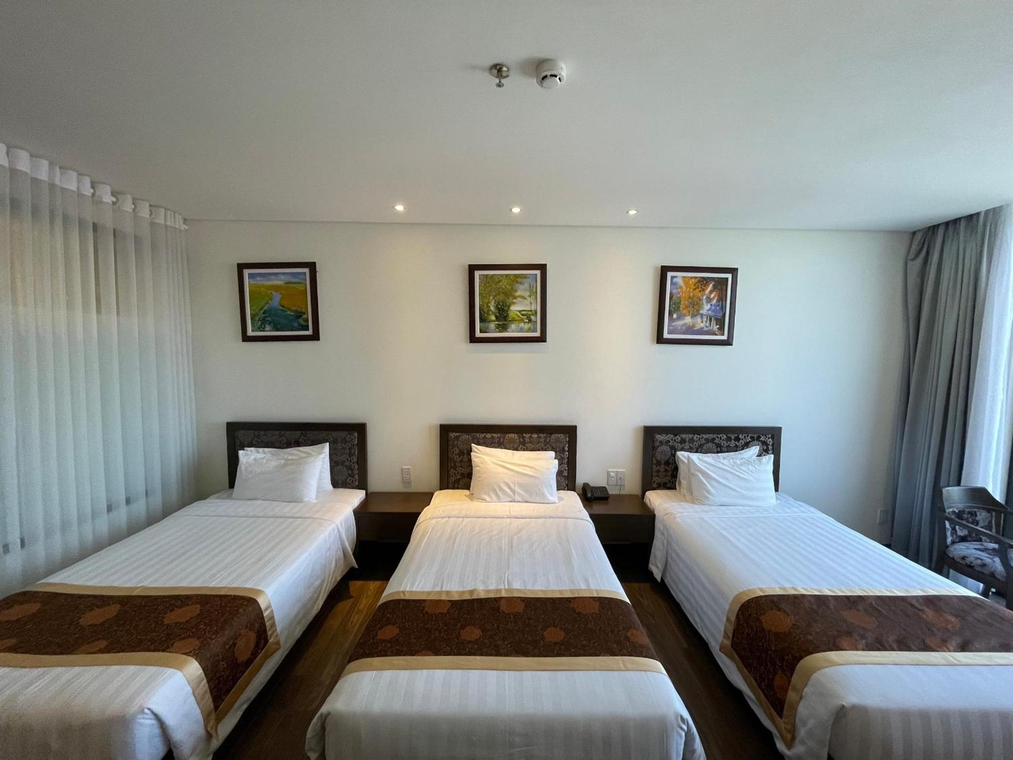 Danaciti Hotel Da Nang Exterior photo