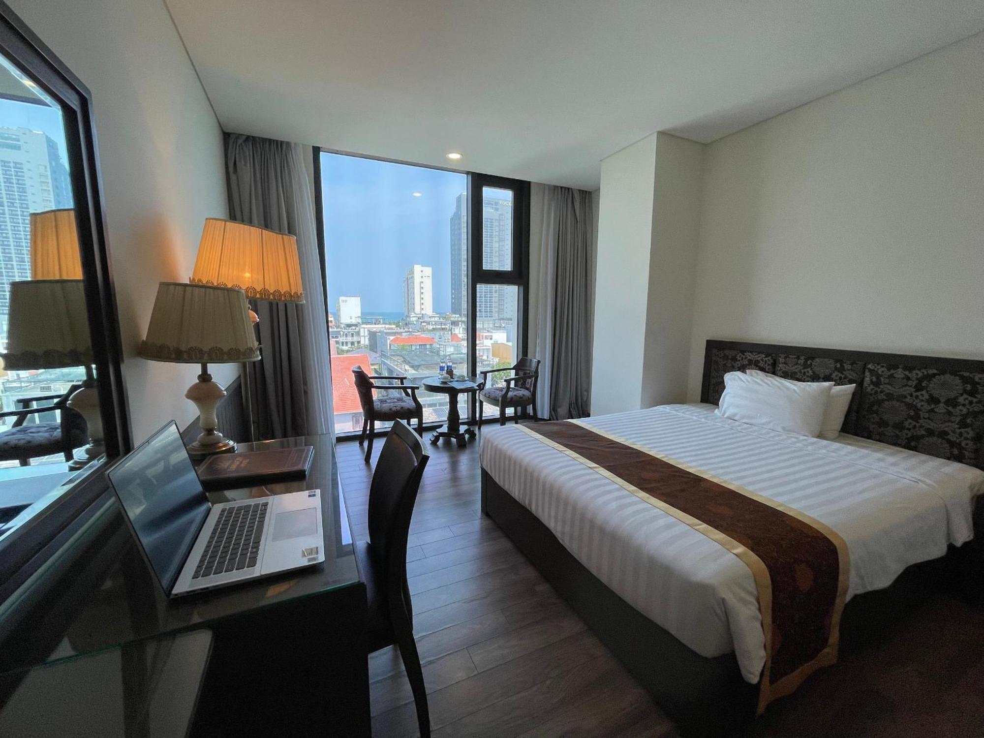 Danaciti Hotel Da Nang Exterior photo